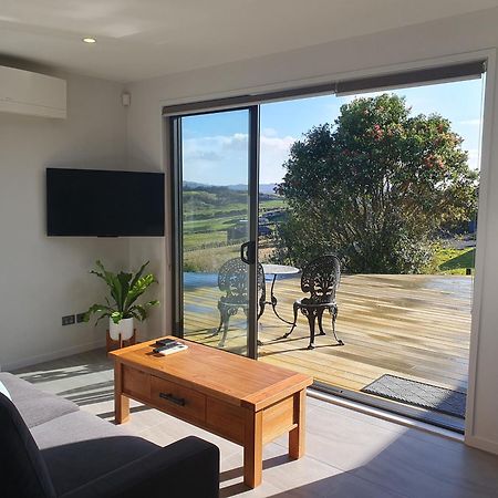 Vineyard Vacation Otel Mangawhai Dış mekan fotoğraf